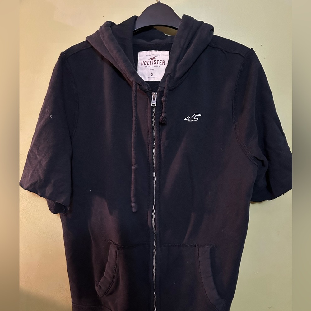 Hollister zip up short sleeve